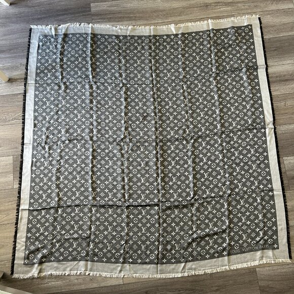Louis Vuitton Silk Wool Monogram Denim Shawl Black - Picture 2 of 5